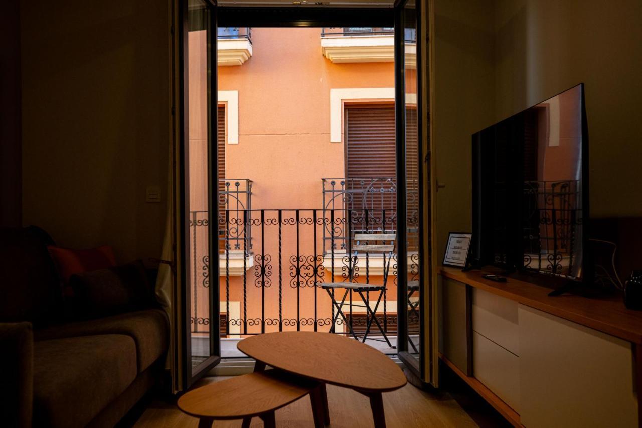 Apartamentos Hartzenbusch Teruel Exterior photo