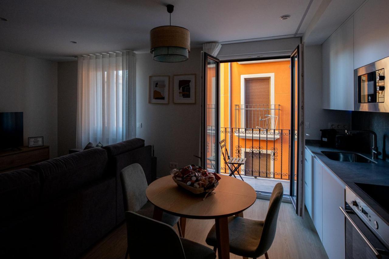 Apartamentos Hartzenbusch Teruel Exterior photo